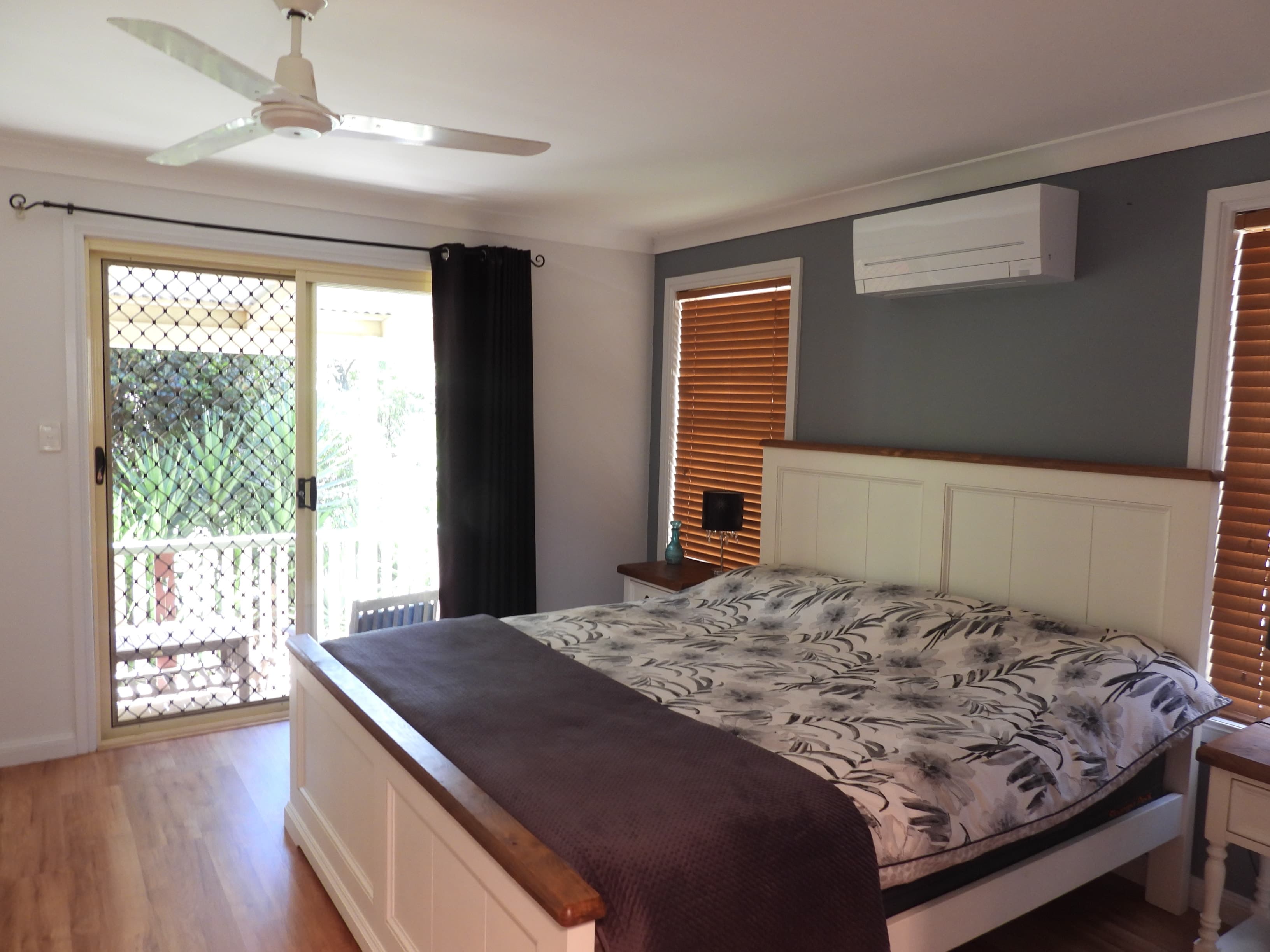 10 Lakeside Court, Beaudesert - Thumbnail 8