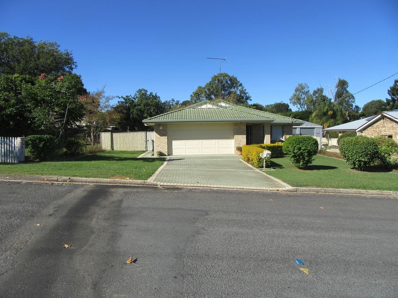 25  Duckett Street, Beaudesert - Image 1