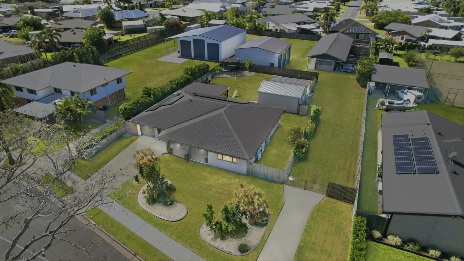 20 Bernborough Avenue, OORALEA, Ooralea - Image 1