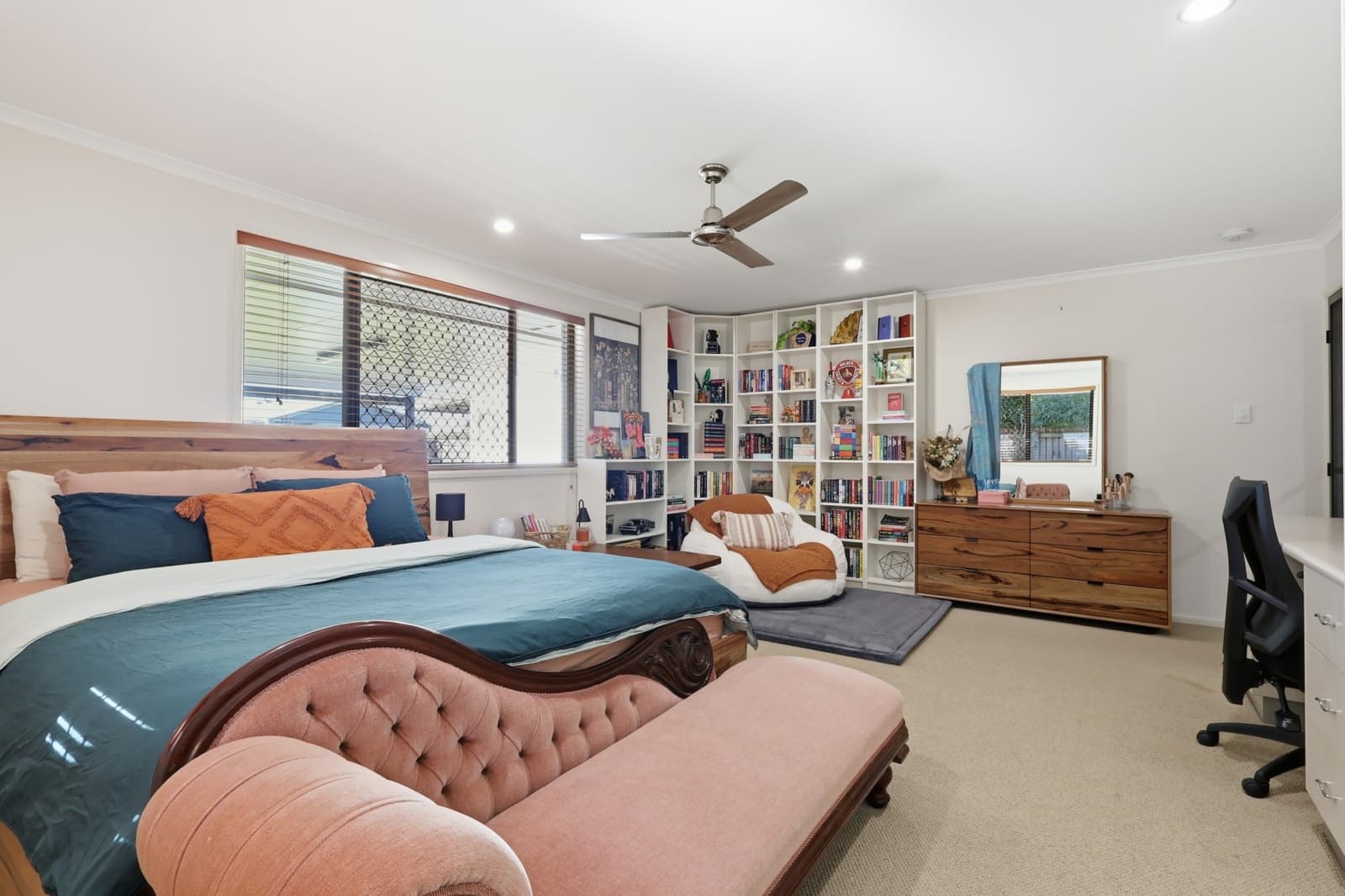 20 Bernborough Avenue, OORALEA, Ooralea - Thumbnail 3