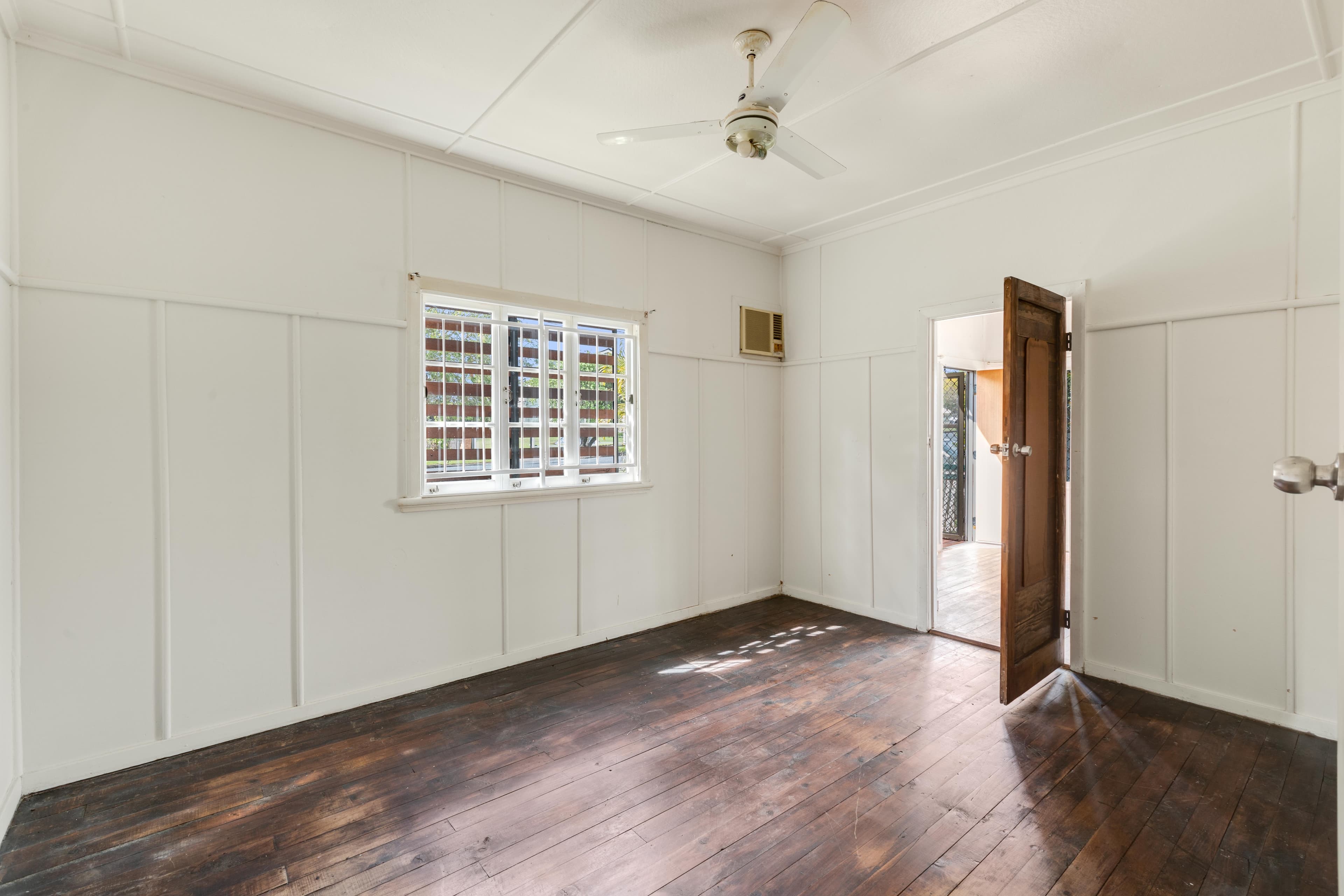 7 Audley Street, Beaudesert - Thumbnail 5