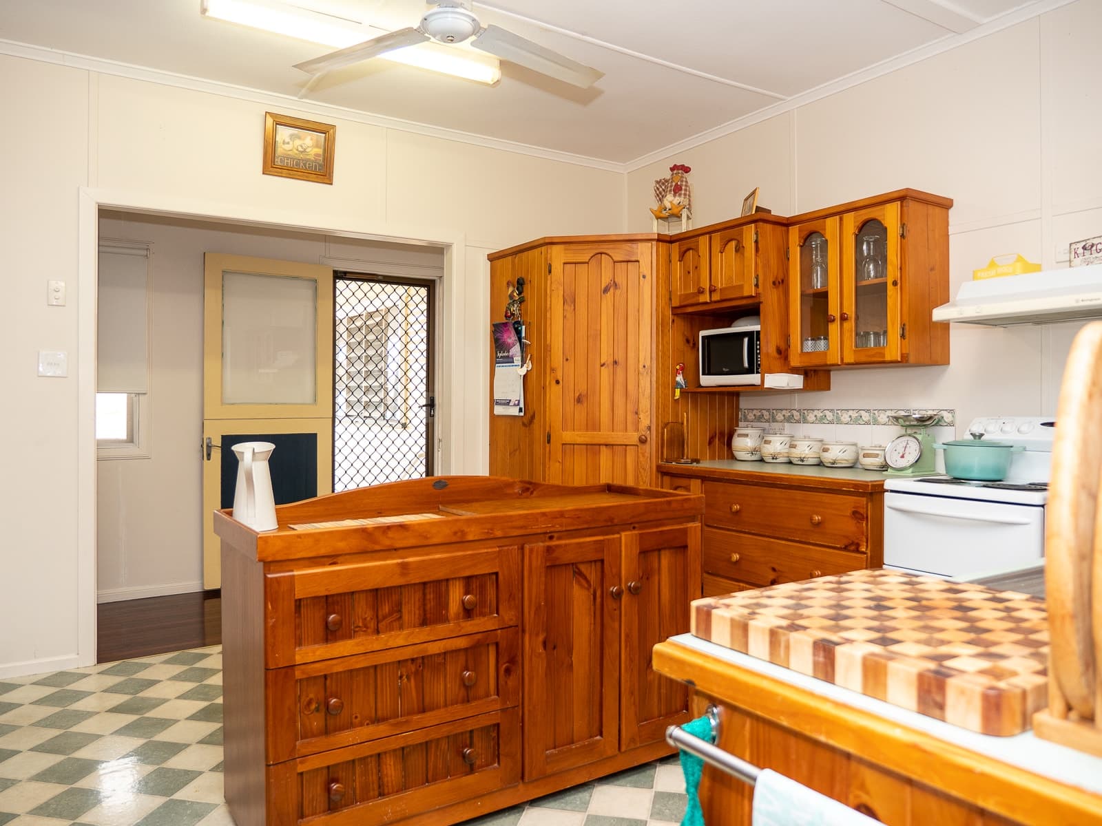14 Hopkins St, Beaudesert - Thumbnail 5