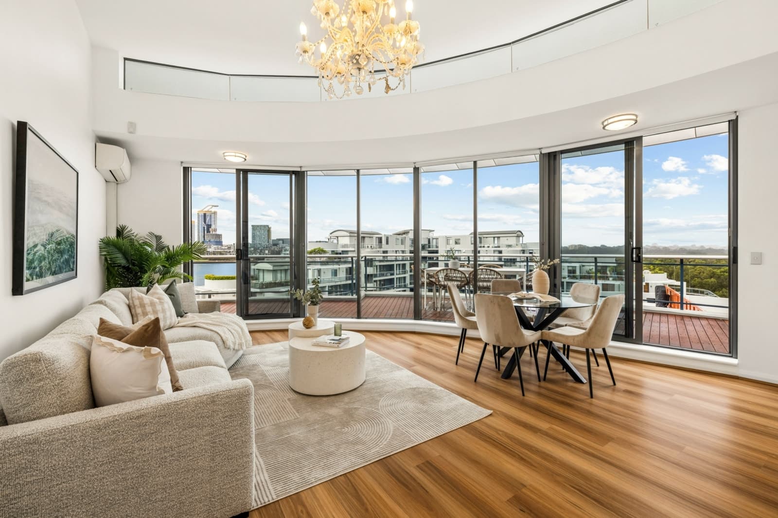 129/27 Bennelong Parkway, WENTWORTH POINT, Wentworth Point - Thumbnail 2