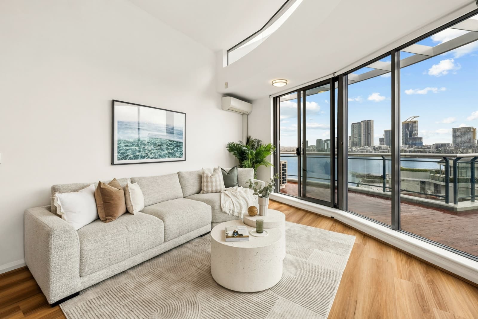 129/27 Bennelong Parkway, WENTWORTH POINT, Wentworth Point - Thumbnail 4