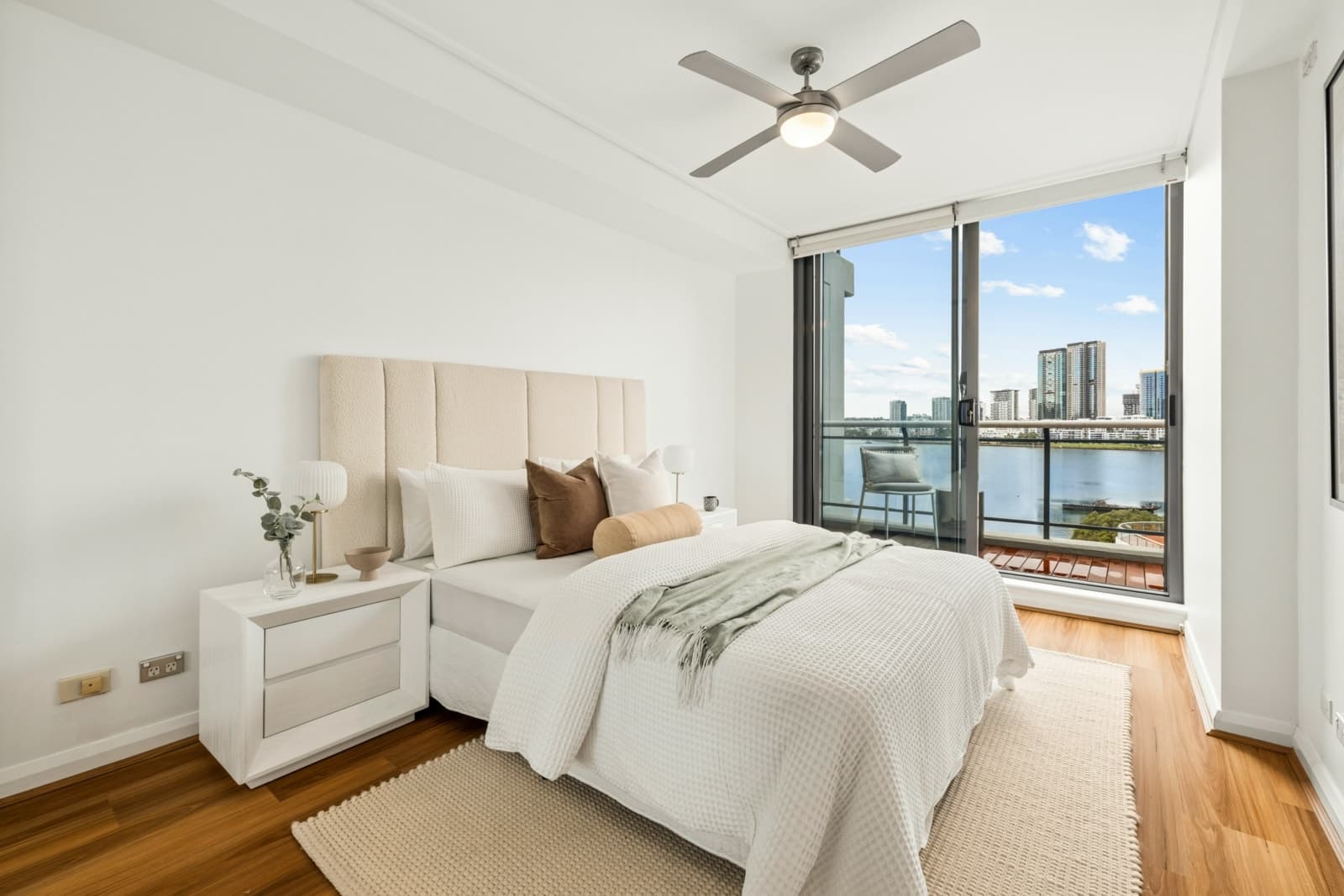 129/27 Bennelong Parkway, WENTWORTH POINT, Wentworth Point - Thumbnail 7