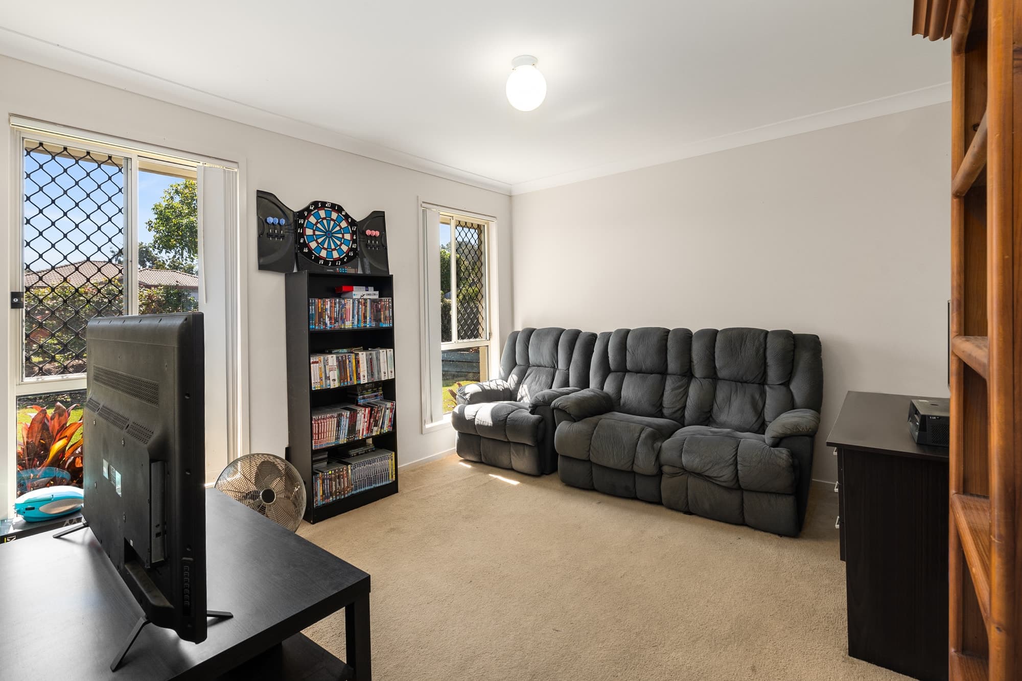 70 Tequesta Drive, Beaudesert - Thumbnail 3