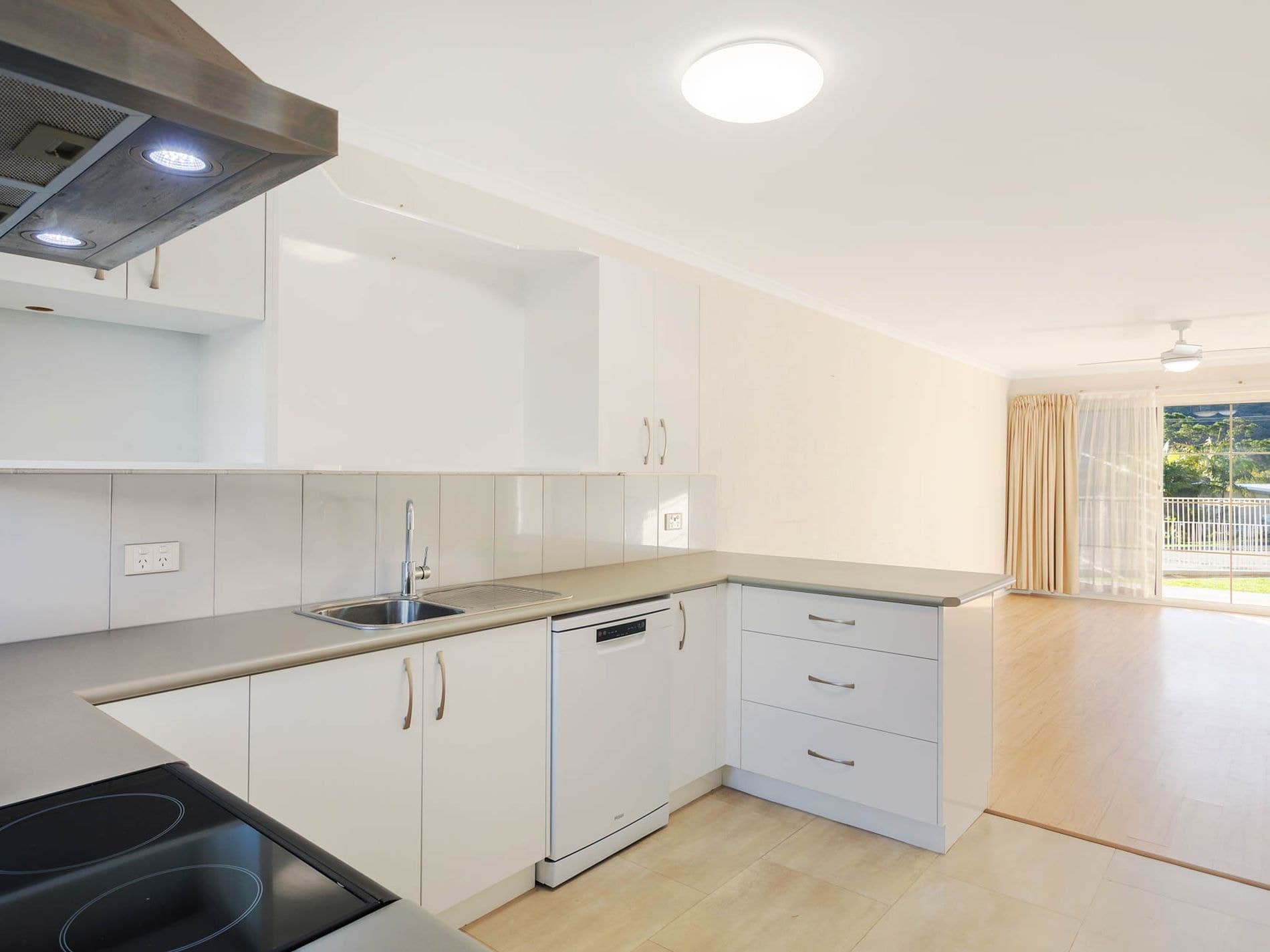 2 / 32 Munn Street, Merimbula, Merimbula - Thumbnail 3
