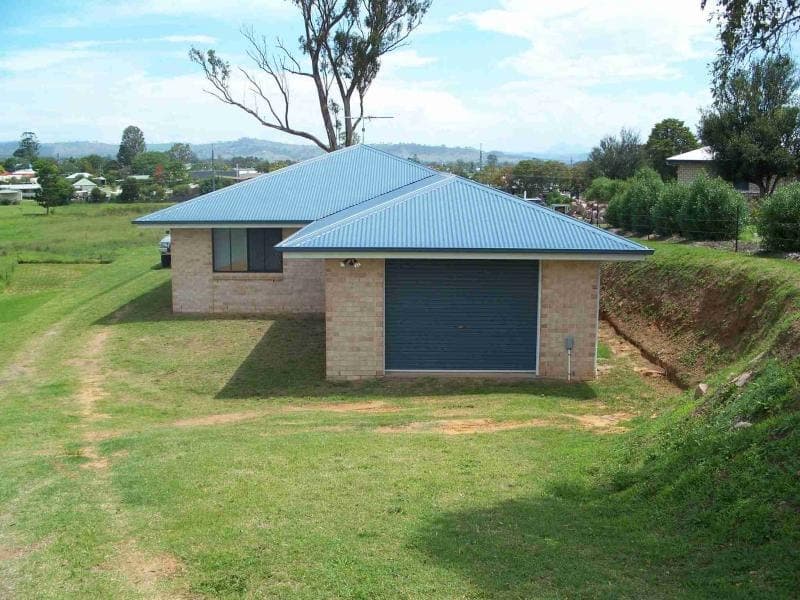11 James Street, Beaudesert - Thumbnail 3