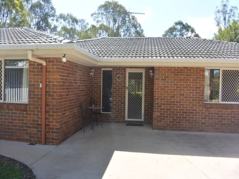 23 Coppice Court, Beaudesert - Thumbnail 2