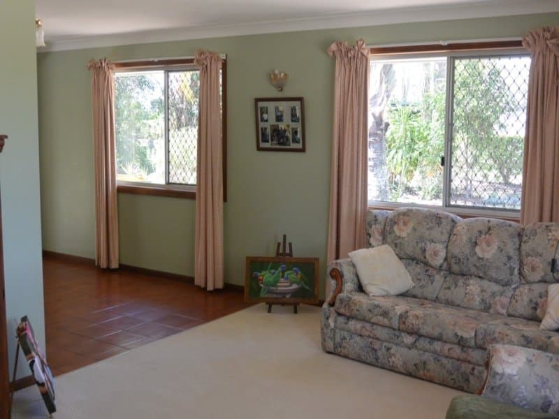 23 Coppice Court, Beaudesert - Thumbnail 3