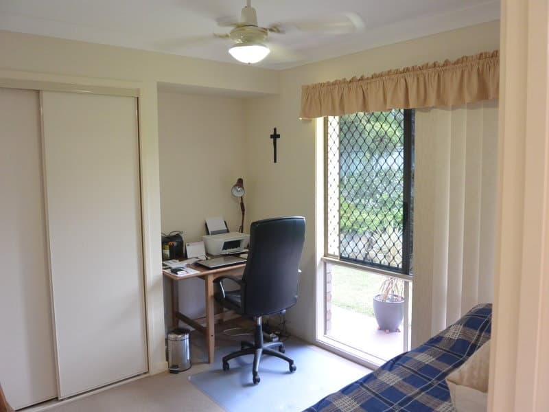 23-25  Lincoln Court, Gleneagle - Image 1