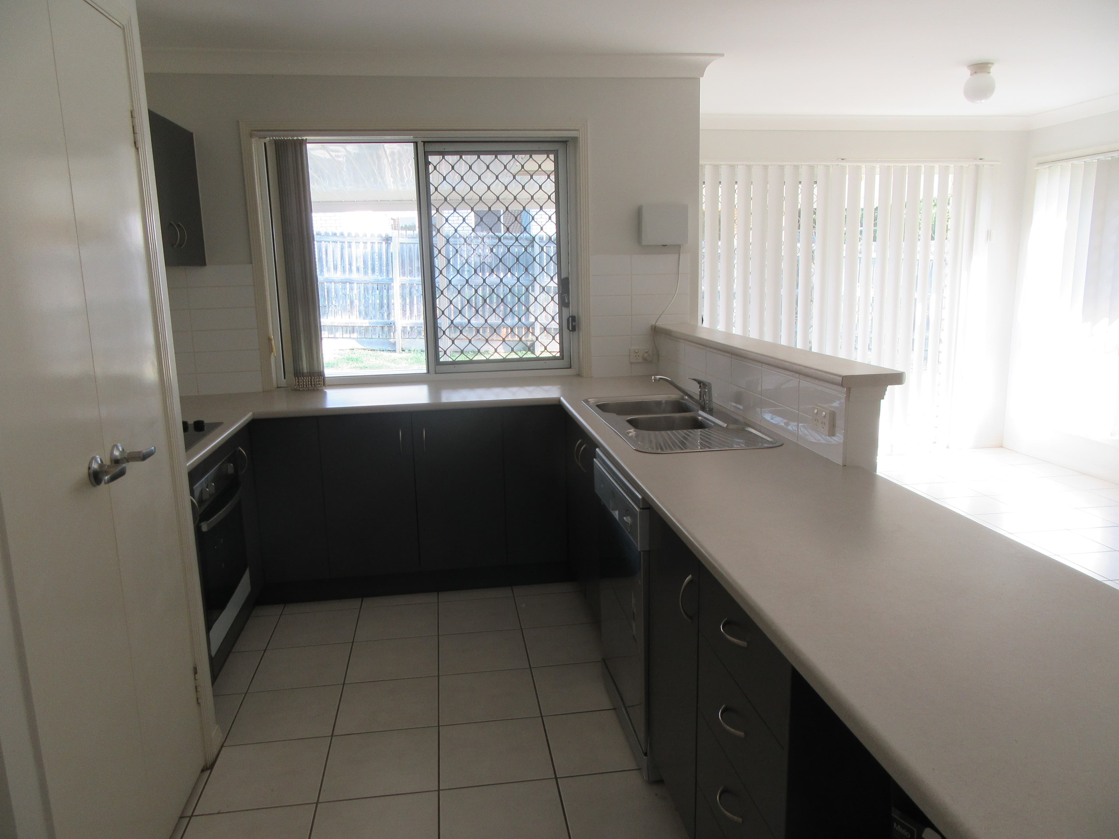 83 Meridian Way, Beaudesert - Thumbnail 5