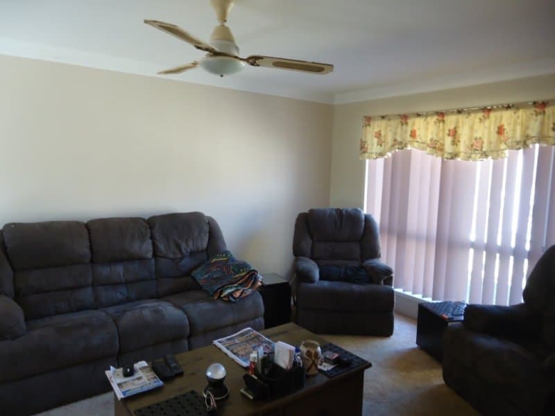 10 Cavell Avenue, Beaudesert - Thumbnail 2