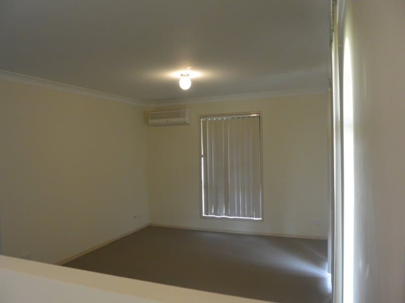 45 Meridian Way, Beaudesert - Thumbnail 5