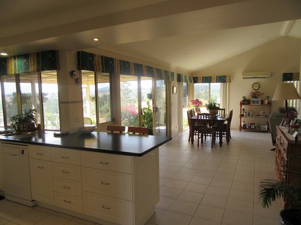 33 Kathleen Crescent, Beaudesert - Thumbnail 3