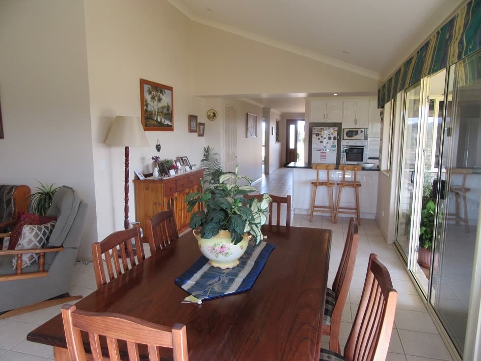 33 Kathleen Crescent, Beaudesert - Thumbnail 6