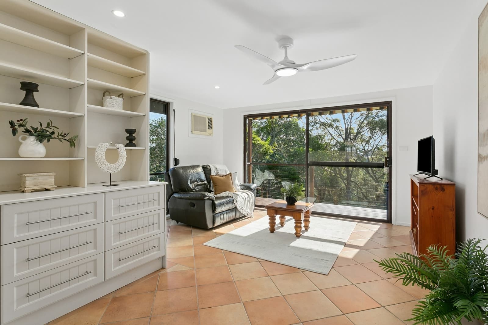3 Geelong Road, ENGADINE, Engadine - Thumbnail 4