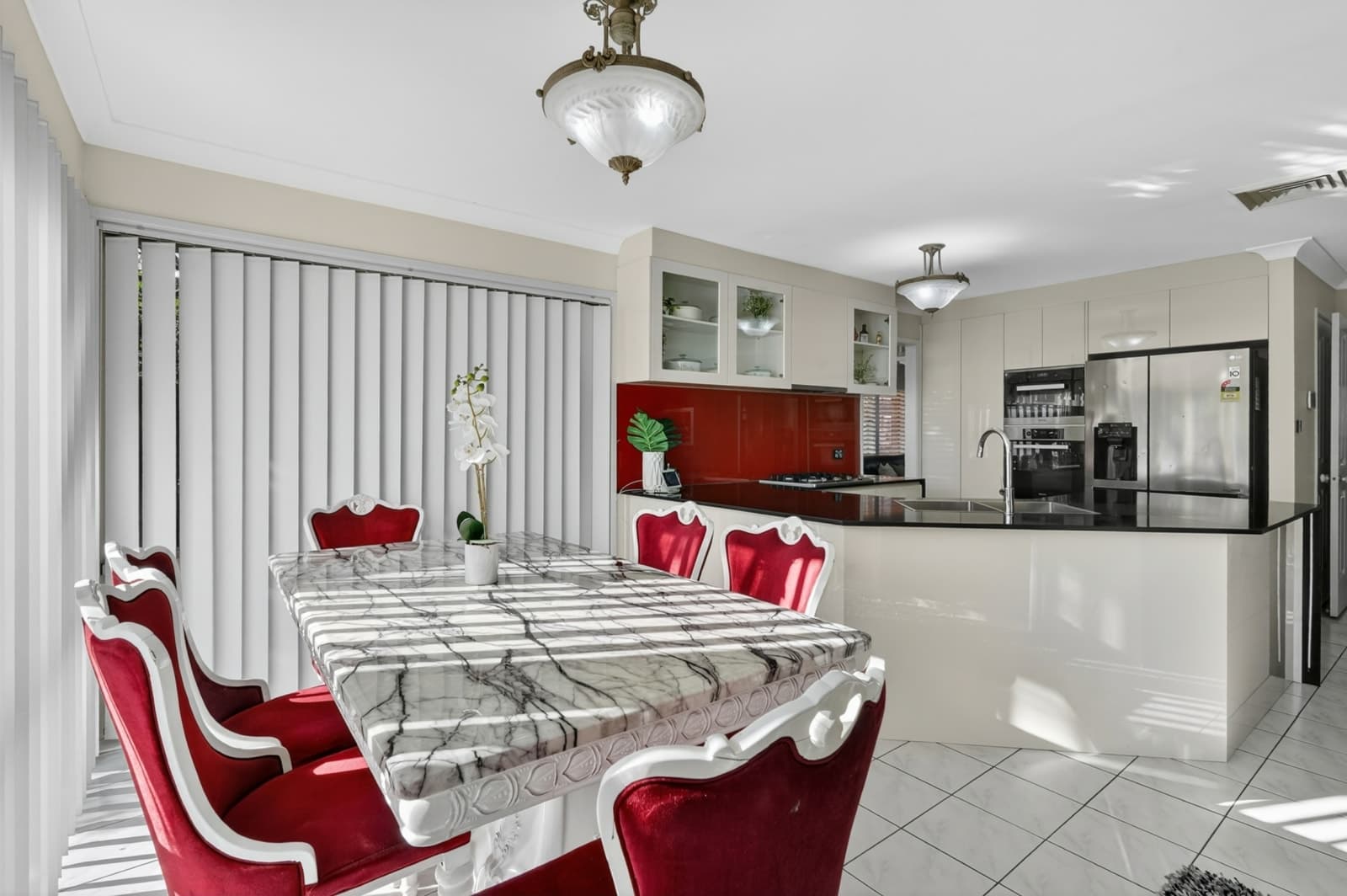 8 Coringle Place, WOODCROFT, Woodcroft - Thumbnail 5