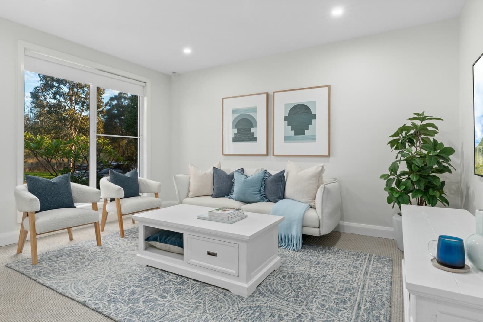 30 Triumph Road (Gables),Box Hill, Box Hill - Thumbnail 2