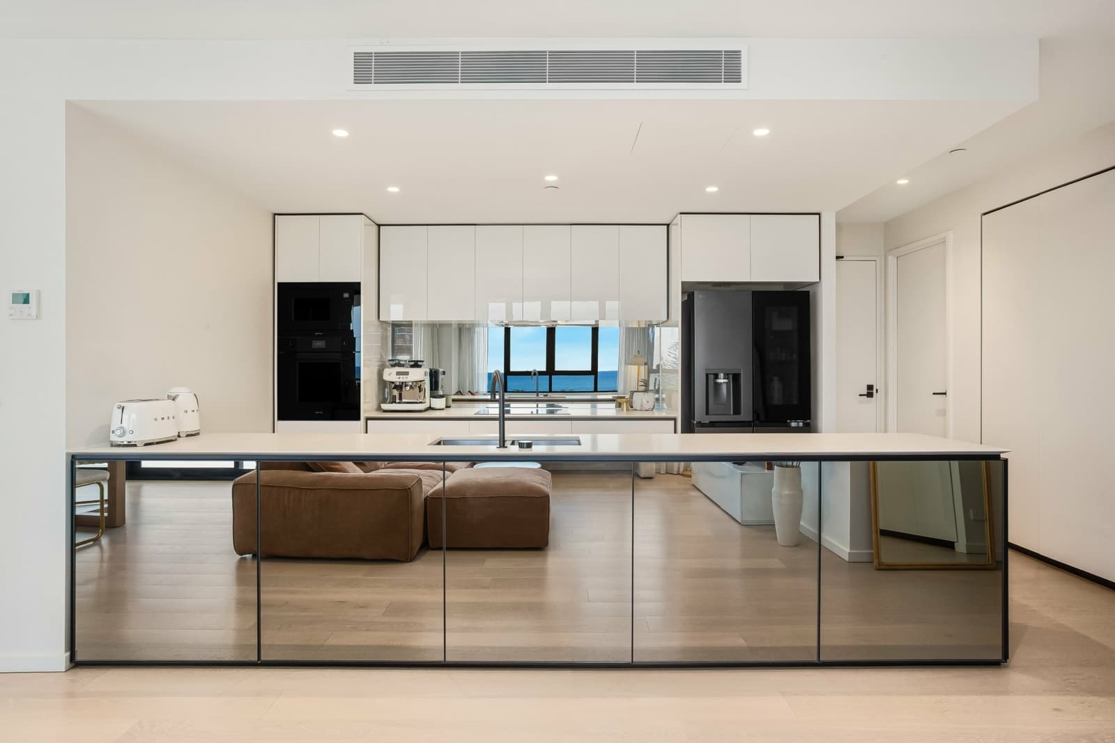 21004/1328 Gold Coast Highway, PALM BEACH, Palm Beach - Thumbnail 4