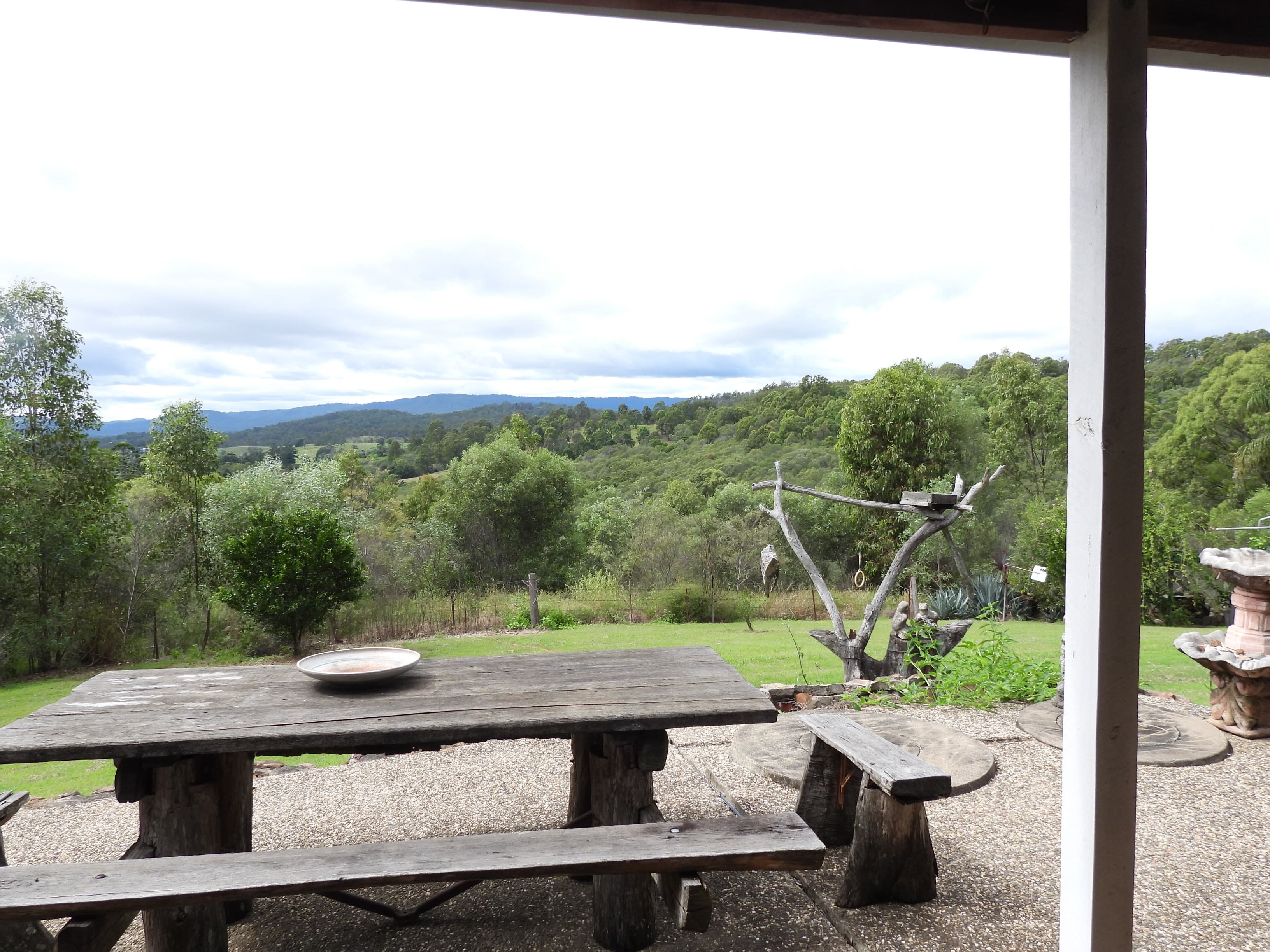 79 Trewin Road, Mundoolun - Thumbnail 2