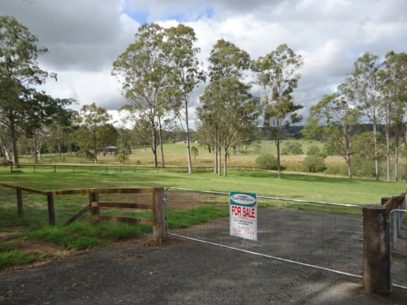 122 Gould Hill Road, Gleneagle - Thumbnail 2