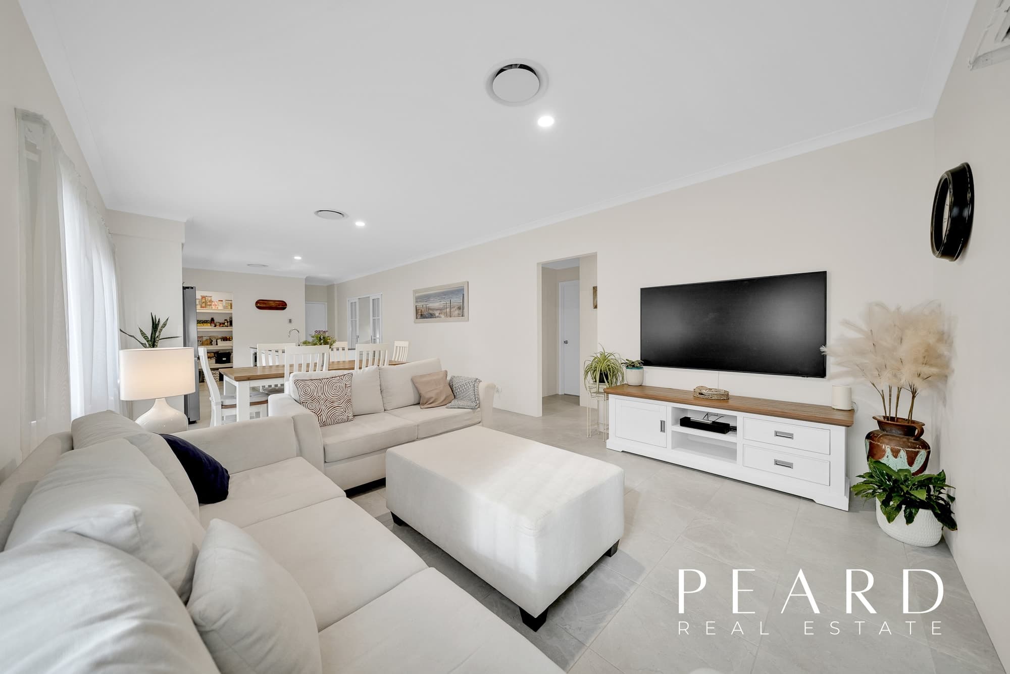 9A Huntsville Court, Wanneroo, WA 6065, Wanneroo - Thumbnail 2