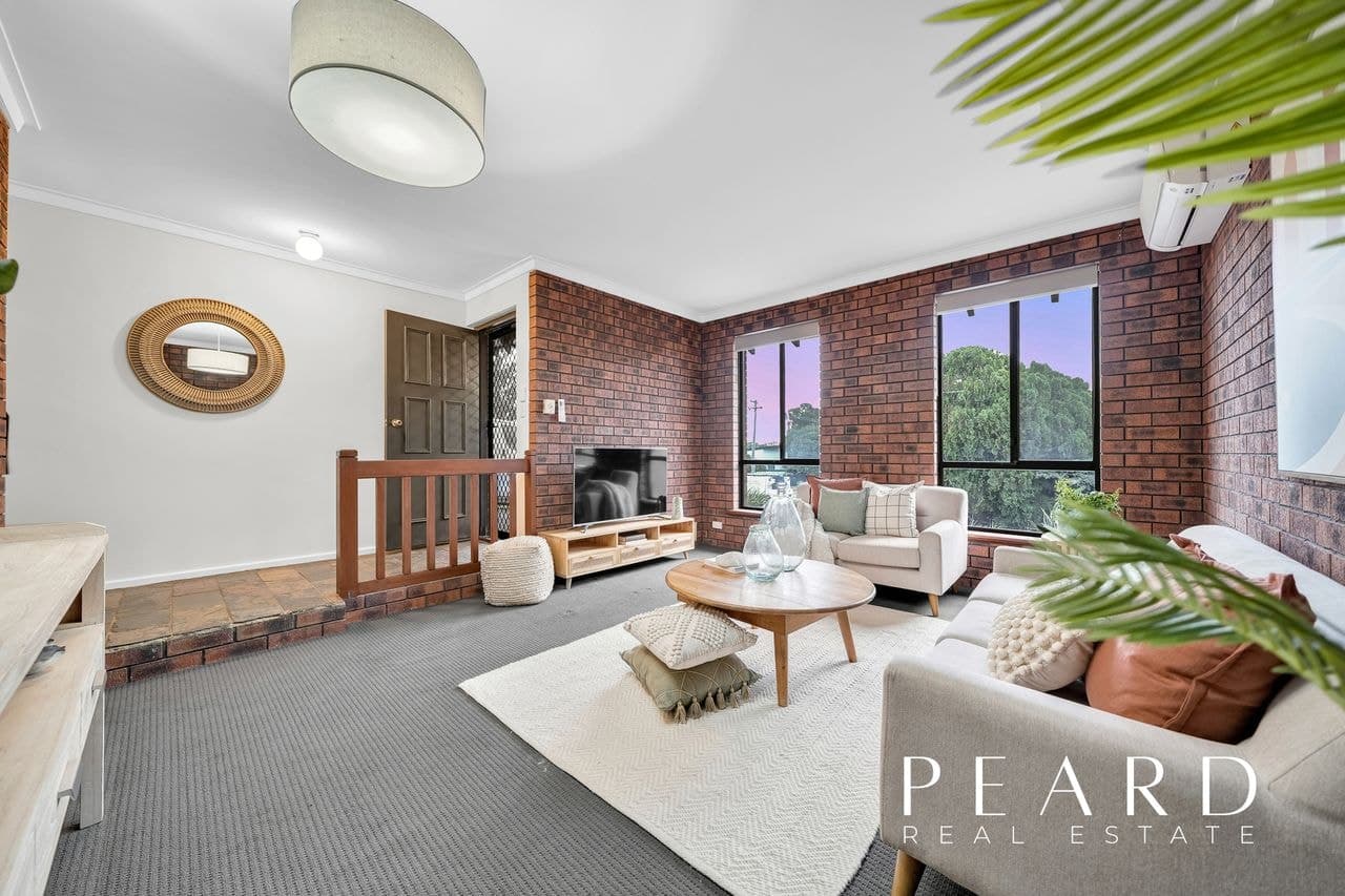 21a Galahad Way, Carine, WA 6020, Carine - Thumbnail 2