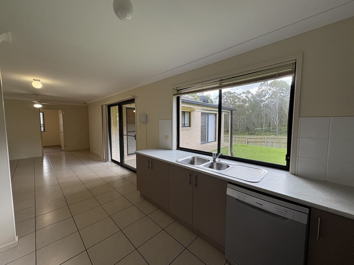 57 Meridian Way, Beaudesert - Thumbnail 5