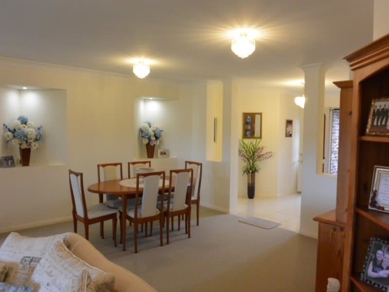 27 Kathleen Cres, Beaudesert - Thumbnail 2