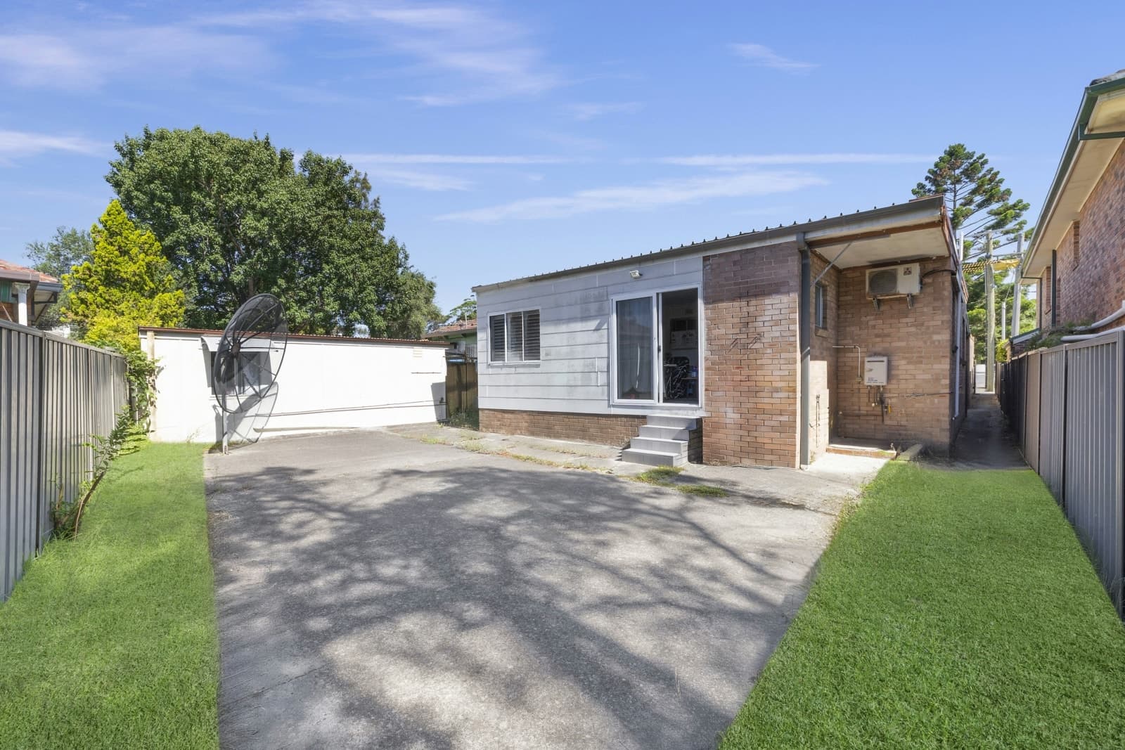19 Swinbourne Street, BOTANY, Botany - Thumbnail 2