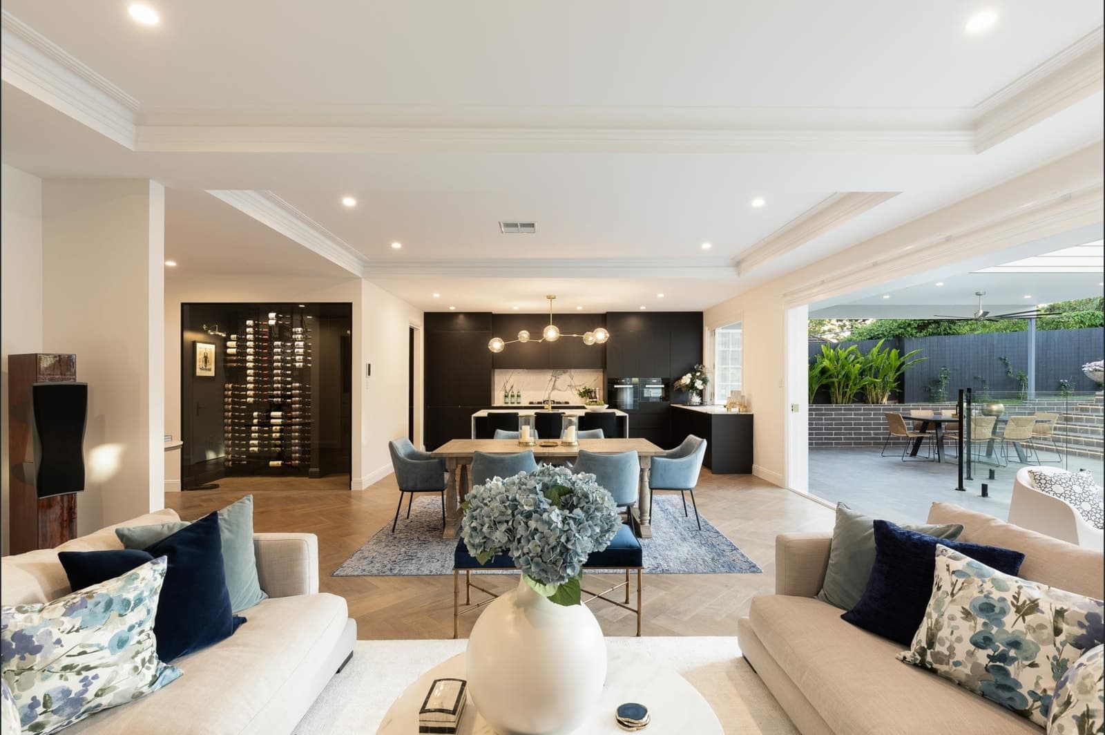 4 Cambridge Street, NUNDAH, Nundah - Thumbnail 4