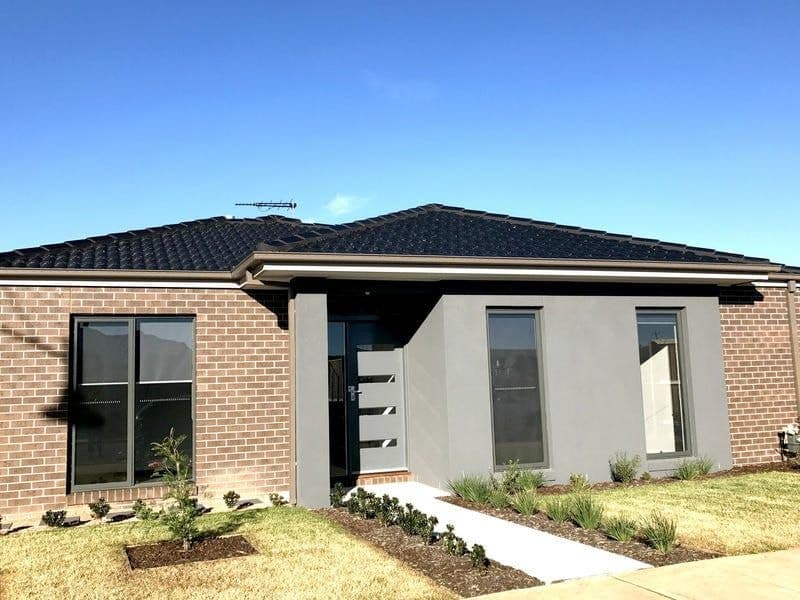 1/15 Sweet Avenue, Maddingley VIC 3340, Maddingley - Image 1