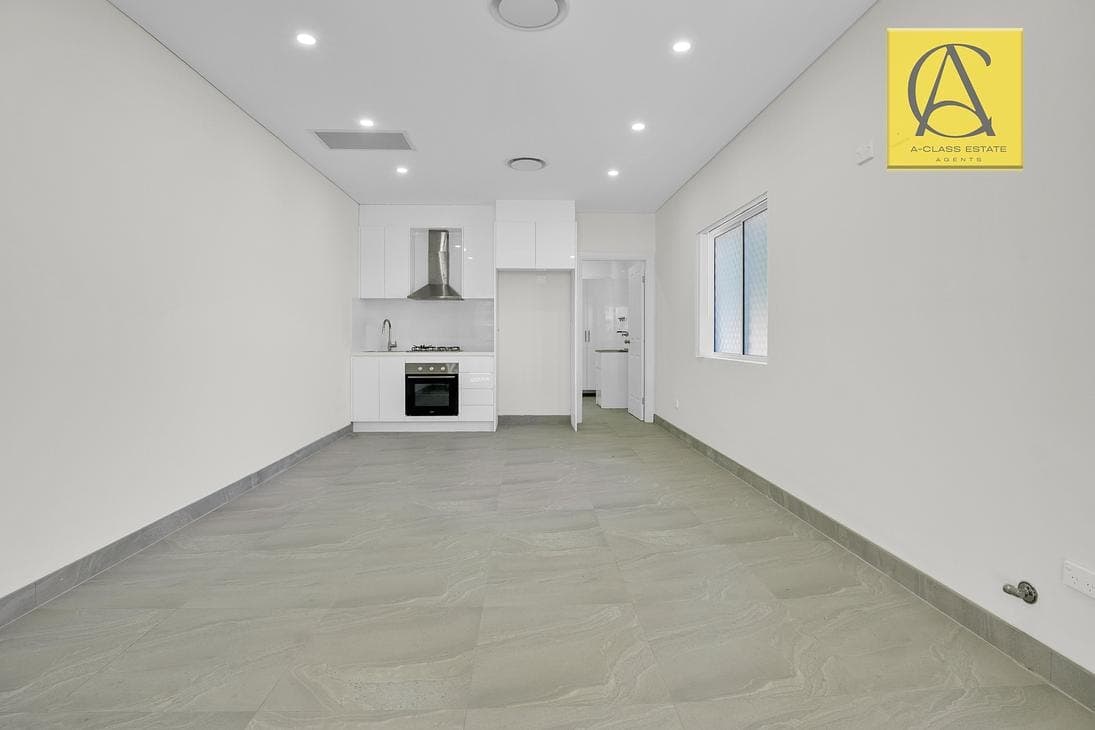2D Robert Steet, HOLROYD NSW 2142, Holroyd - Thumbnail 4