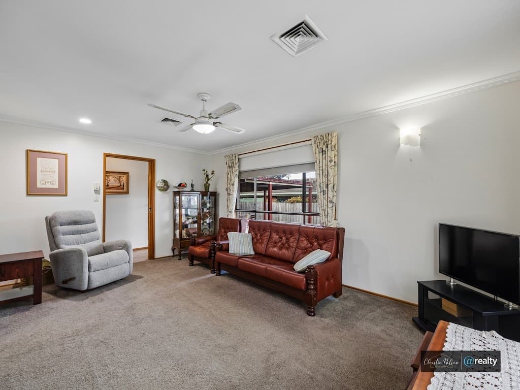 11 Trease Street, Leongatha, VIC, 3953, Leongatha - Thumbnail 6