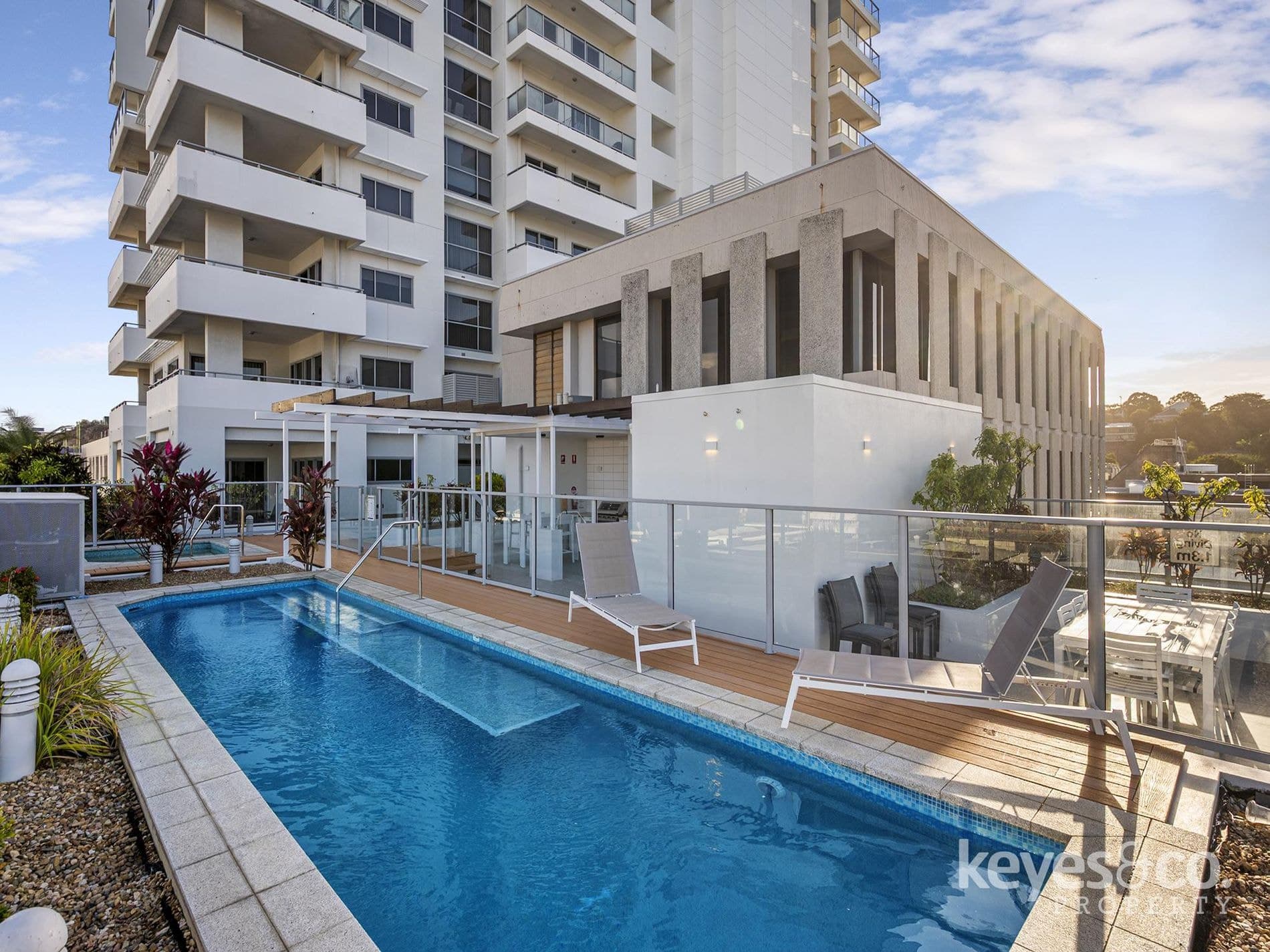 602 / 122 Walker Street, 602 / 122 Walker Street - Thumbnail 8