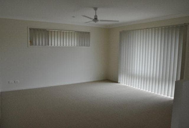 5 Rainbow Place, Beaudesert - Thumbnail 3