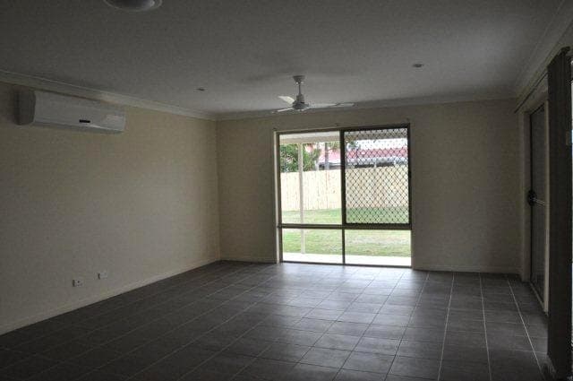 5 Rainbow Place, Beaudesert - Thumbnail 4