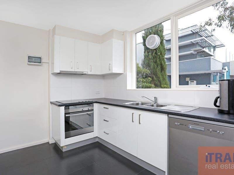 1/25 Selwyn Avenue, Elwood VIC 3184, Elwood - Image 1