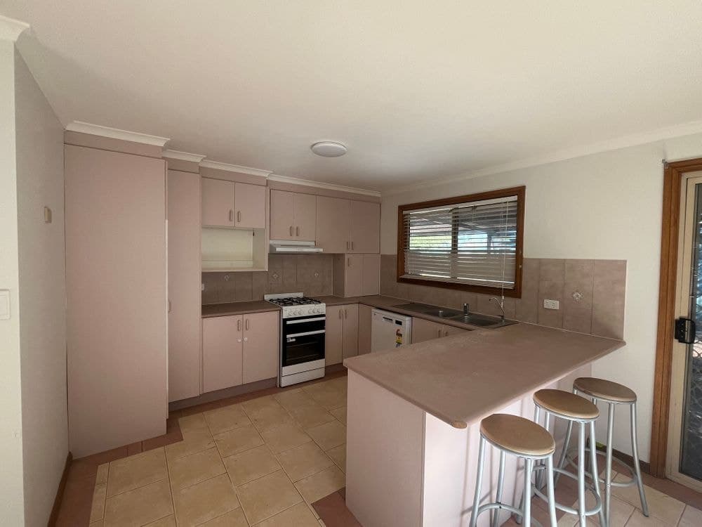 3 Burns Street, HILLSTON, NSW 2675, Hillston - Thumbnail 2