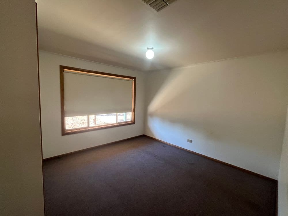3 Burns Street, HILLSTON, NSW 2675, Hillston - Thumbnail 4