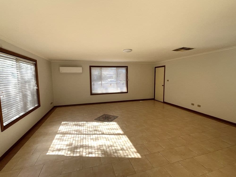 3 Burns Street, HILLSTON, NSW 2675, Hillston - Thumbnail 6