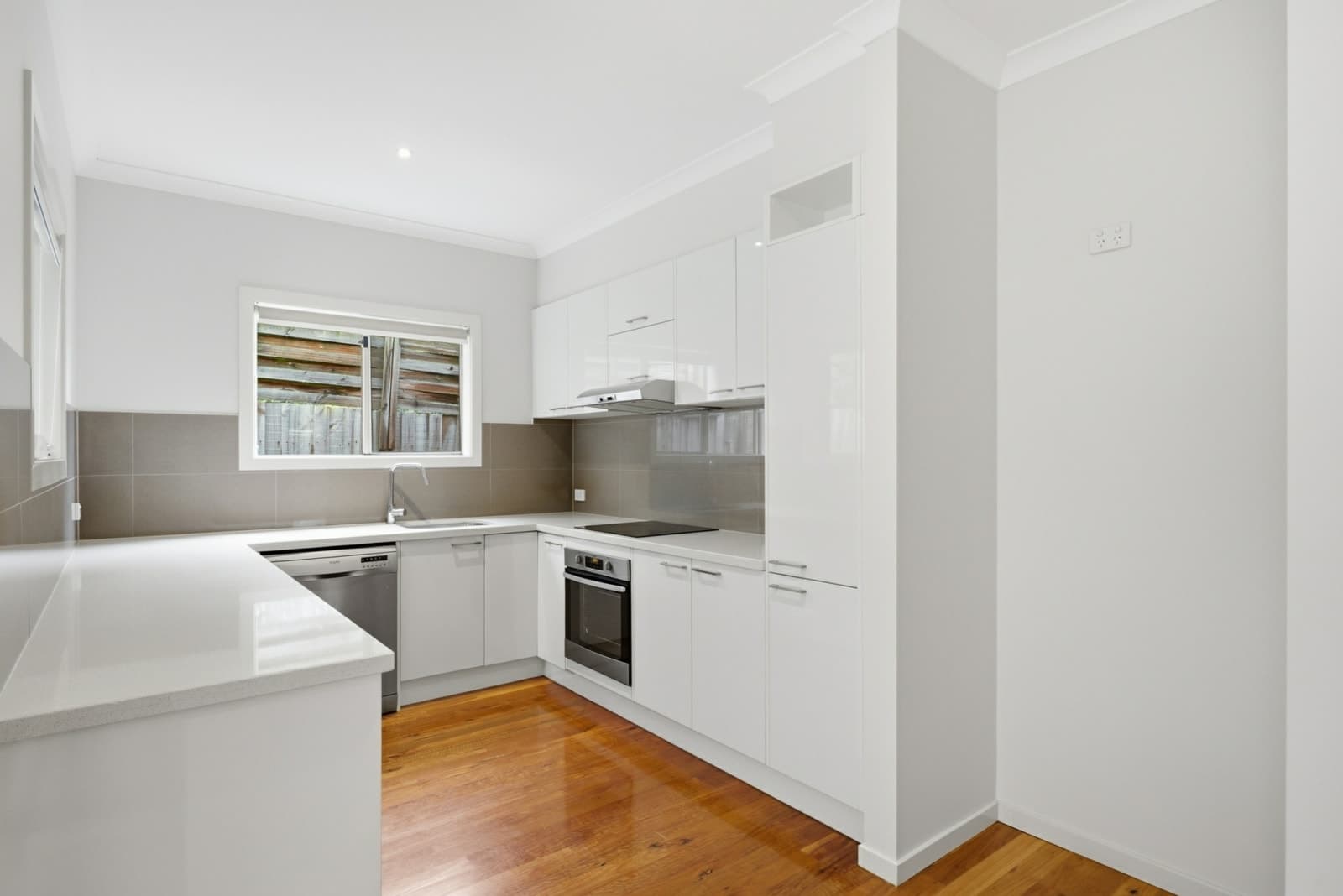 28A Taylor Road, MOOROOLBARK, Mooroolbark - Thumbnail 2