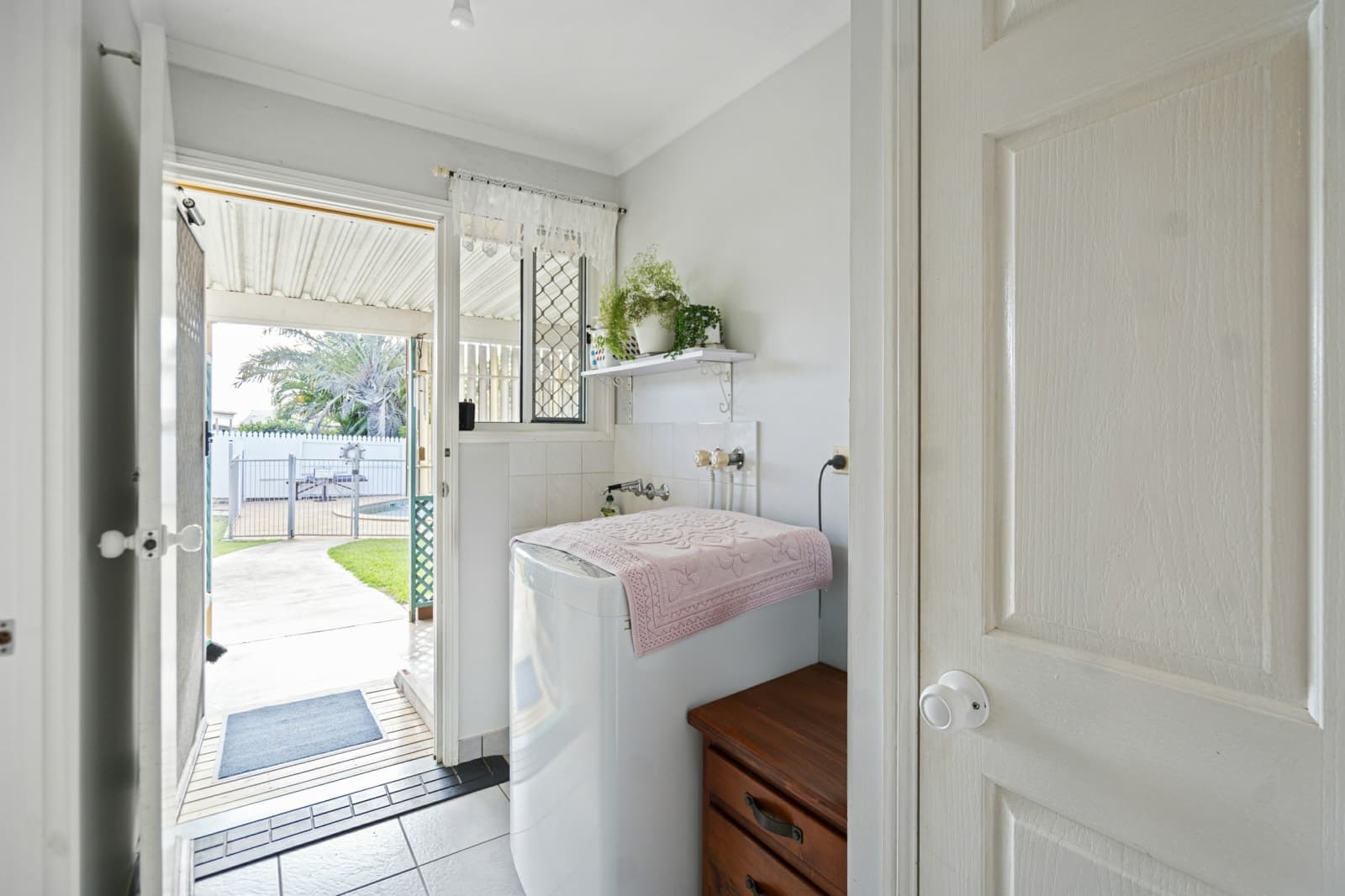 26 Swan Drive, KALKIE, Kalkie - Thumbnail 7