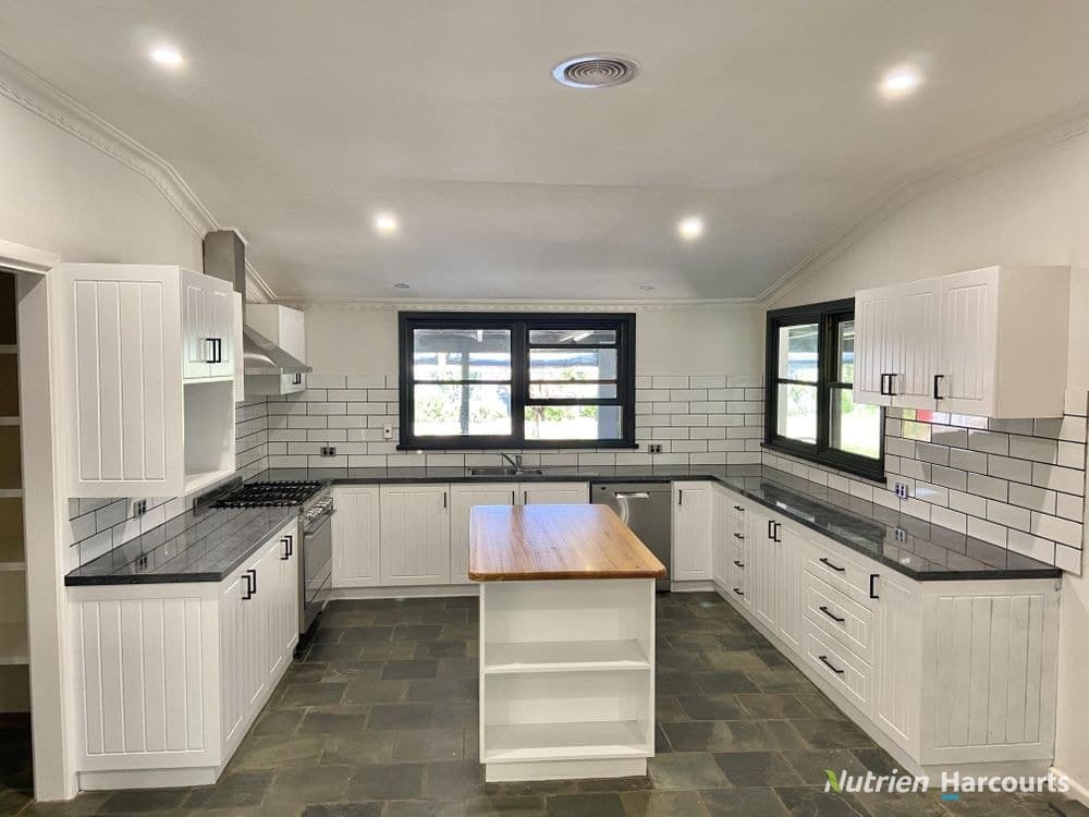 38-40 Sevens Avenue, EUROA, VIC 3666, Euroa - Image 1