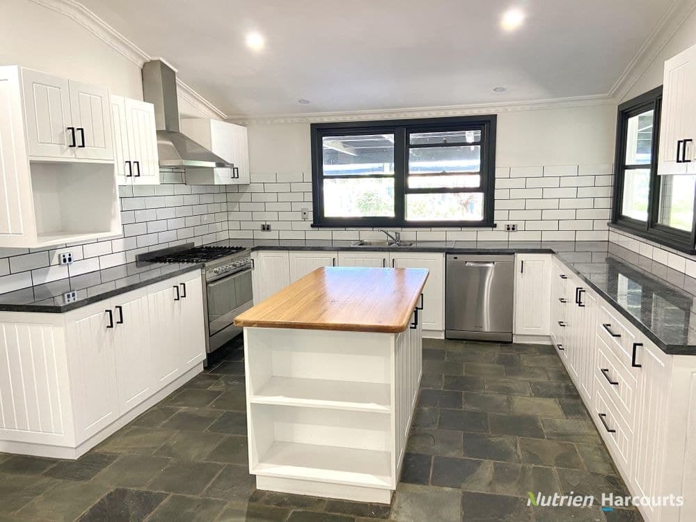 38-40 Sevens Avenue, EUROA, VIC 3666, Euroa - Thumbnail 4