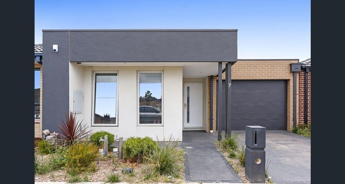 7 Bisham Street, Mickleham VIC 3064, Mickleham - Image 1