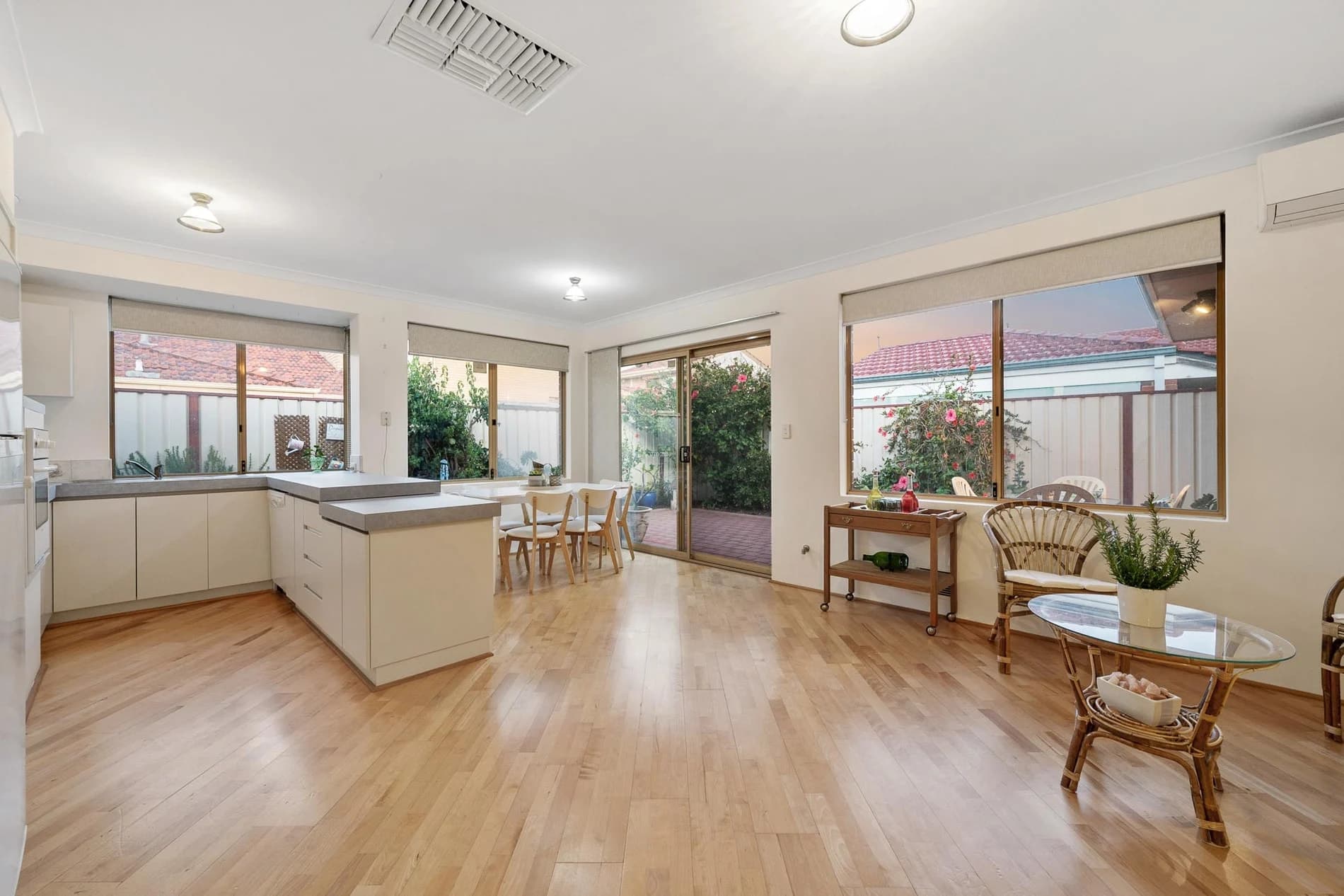 6/27 Falkirk Avenue, MAYLANDS WA 6051, Dianella - Thumbnail 2