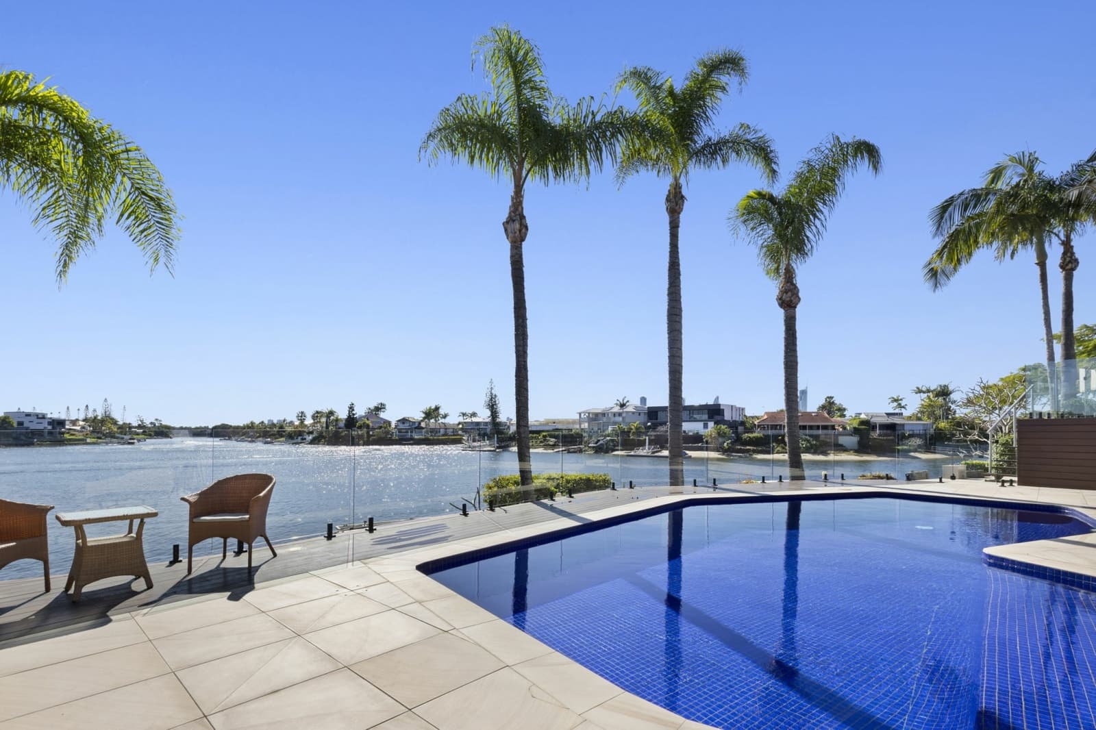 29 Mackay Close, BUNDALL, Bundall - Image 1