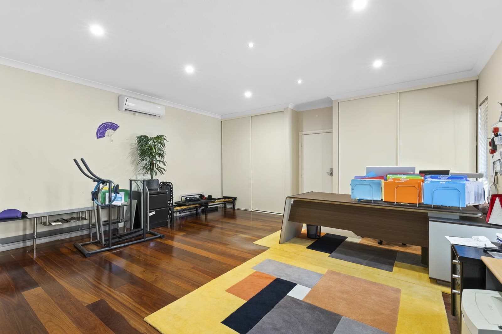 29 Mackay Close, BUNDALL, Bundall - Thumbnail 8